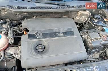 Хэтчбек Skoda Fabia 2006 в 