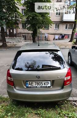 Універсал Skoda Fabia 2008 в Дніпрі