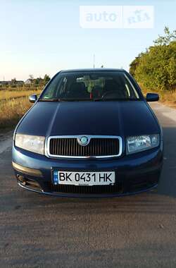 Хетчбек Skoda Fabia 2006 в Володимирці