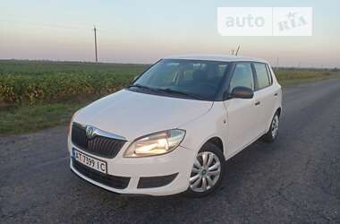 Хэтчбек Skoda Fabia 2011 в Ивано-Франковске