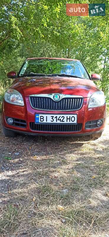 Хэтчбек Skoda Fabia 2007 в Полтаве