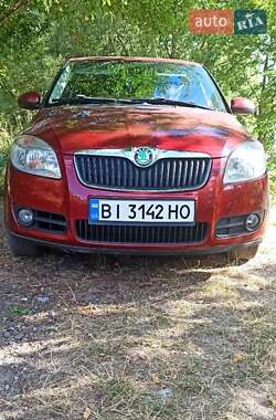 Хэтчбек Skoda Fabia 2007 в Полтаве