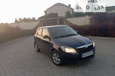 Хетчбек Skoda Fabia 2010 в Харкові