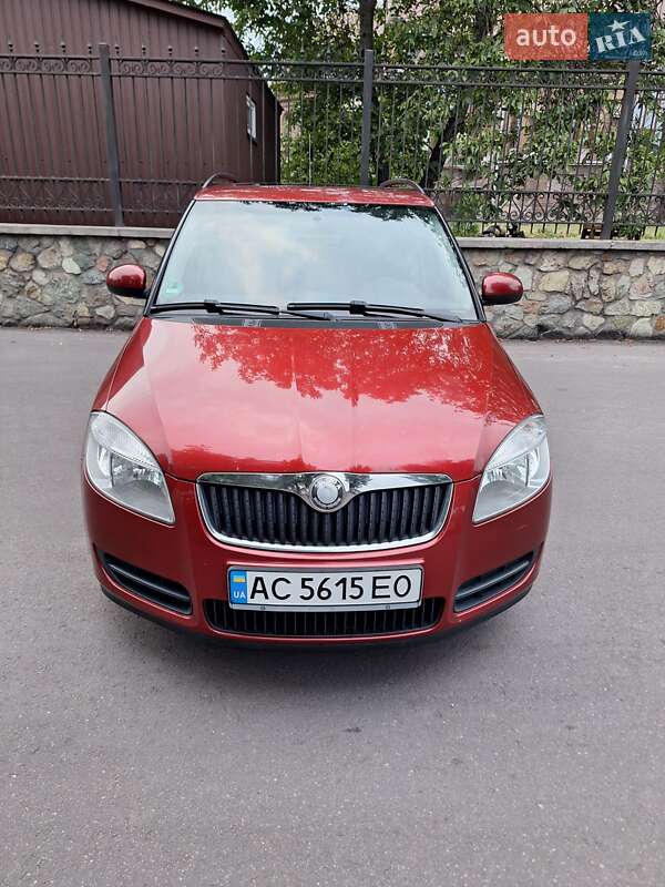 Универсал Skoda Fabia 2008 в Каменском