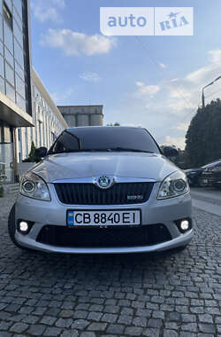 Універсал Skoda Fabia 2010 в Дніпрі