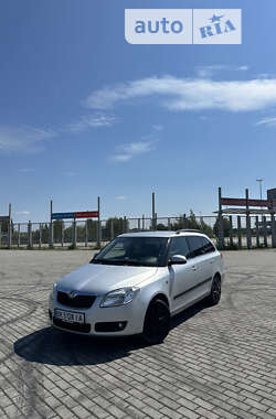 Універсал Skoda Fabia 2009 в Львові