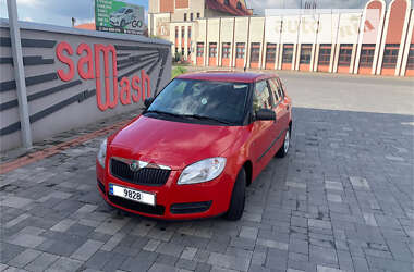 Хетчбек Skoda Fabia 2009 в Хусті