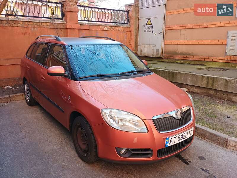 Универсал Skoda Fabia 2008 в Киеве