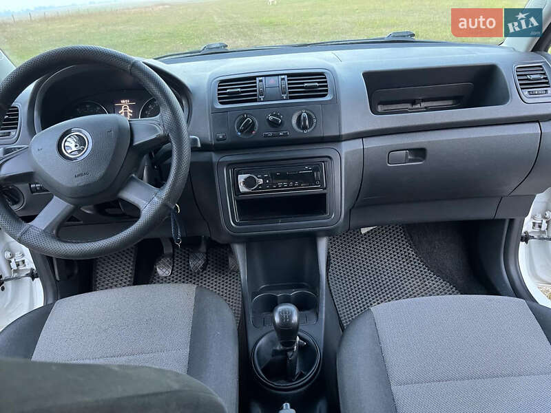 Хетчбек Skoda Fabia 2013 в Семенівці