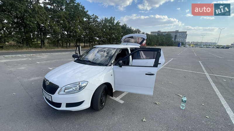 Хэтчбек Skoda Fabia 2014 в Кропивницком фото 27 Хэтчбек Skoda Fabia 2014 в Кропивницком