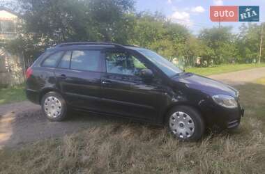 Универсал Skoda Fabia 2010 в Тульчине