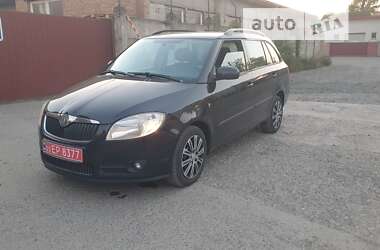 Универсал Skoda Fabia 2010 в Луцке