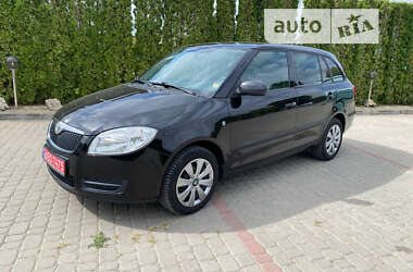 Универсал Skoda Fabia 2008 в Дунаевцах