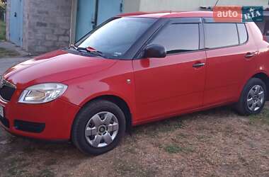 Хэтчбек Skoda Fabia 2007 в 