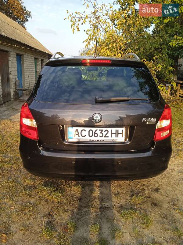 Универсал Skoda Fabia 2009 в Любешове