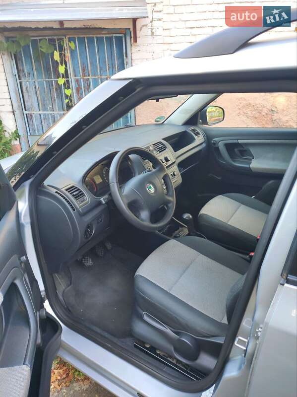 Універсал Skoda Fabia 2008 в Києві
