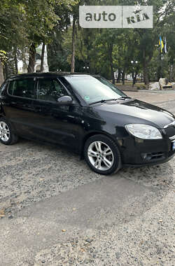 Хэтчбек Skoda Fabia 2007 в Ахтырке