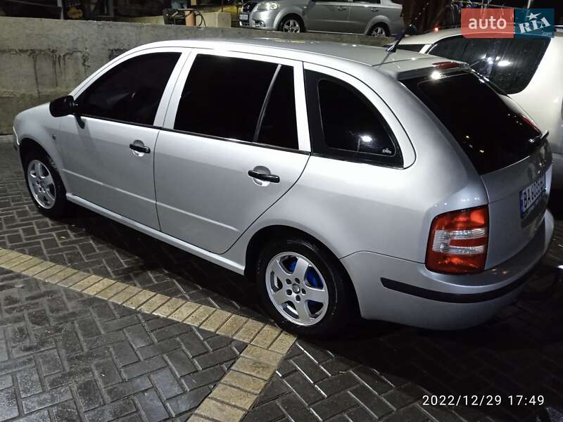Універсал Skoda Fabia 2005 в Малій Висці