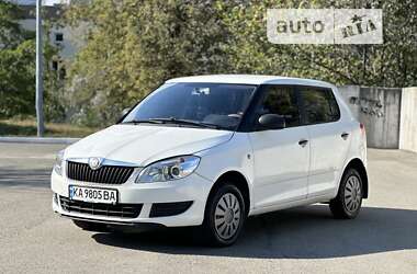 Хетчбек Skoda Fabia 2011 в Києві