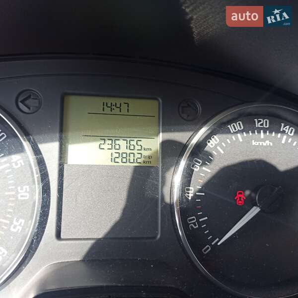 Хэтчбек Skoda Fabia 2013 в Запорожье