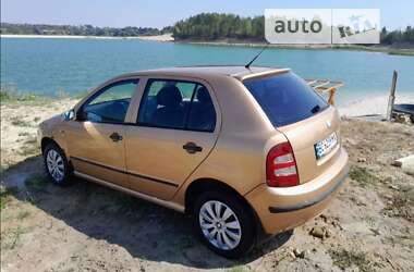 Хэтчбек Skoda Fabia 2001 в Львове