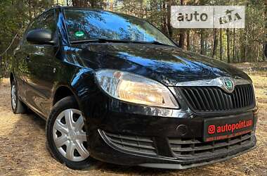 Хэтчбек Skoda Fabia 2010 в Белогородке