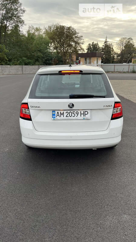Универсал Skoda Fabia 2016 в Житомире