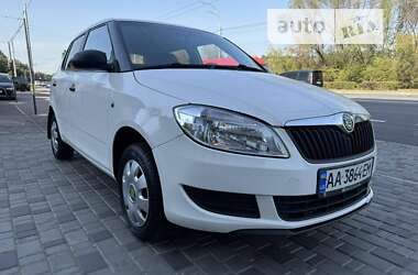 Хэтчбек Skoda Fabia 2011 в Киеве