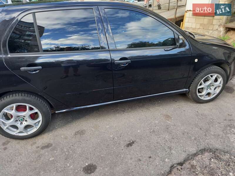 Хетчбек Skoda Fabia 2002 в Львові