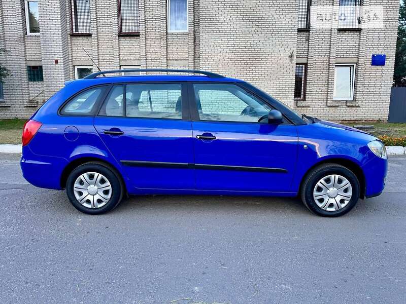 Универсал Skoda Fabia 2010 в Луцке фото 4 Универсал Skoda Fabia 2010 в Луцке