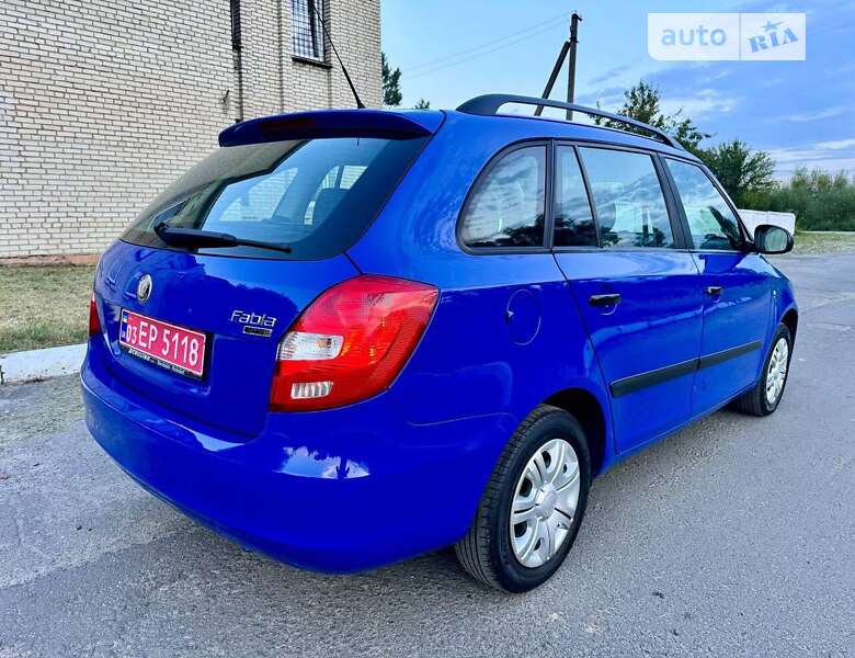 Универсал Skoda Fabia 2010 в Луцке фото 5 Универсал Skoda Fabia 2010 в Луцке