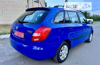 Универсал Skoda Fabia 2010 в Луцке