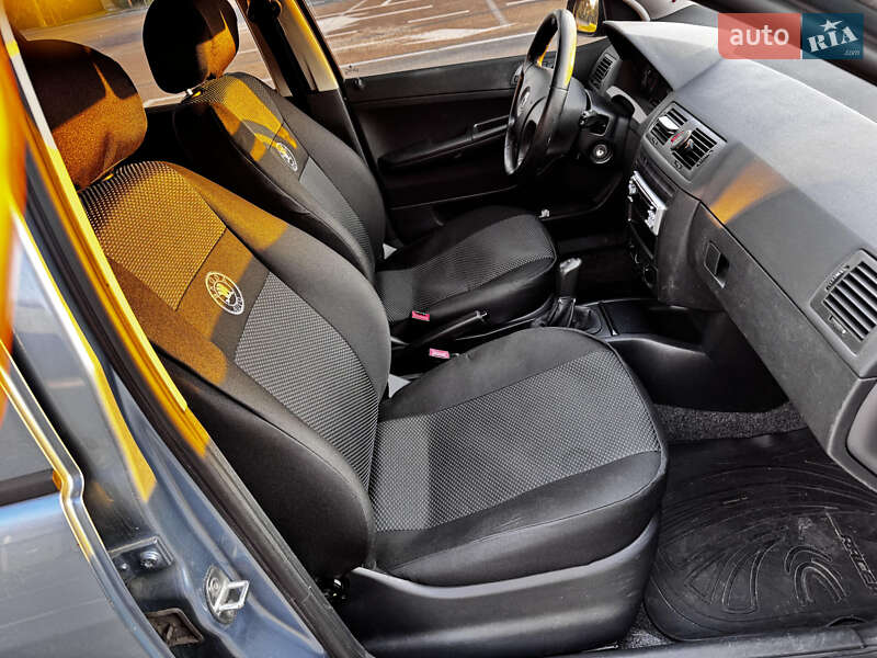 Универсал Skoda Fabia 2007 в Киеве