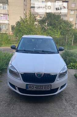 Хэтчбек Skoda Fabia 2011 в Великом Березном