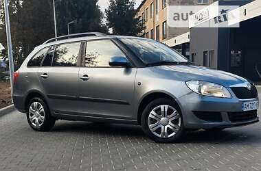 Универсал Skoda Fabia 2012 в Житомире