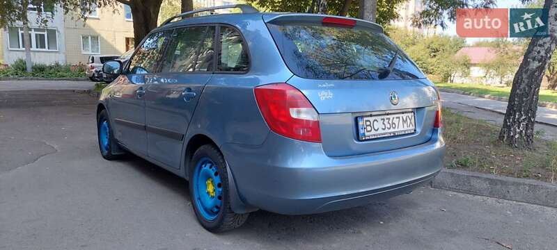 Універсал Skoda Fabia 2008 в Львові