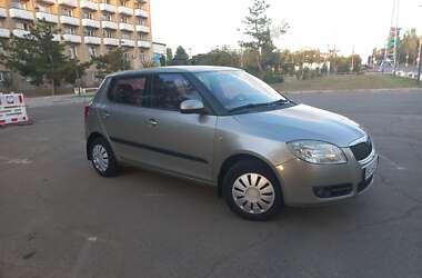 Хэтчбек Skoda Fabia 2008 в Николаеве