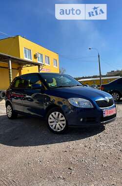 Хетчбек Skoda Fabia 2008 в Черкасах