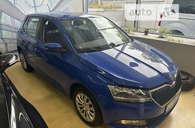 Хетчбек Skoda Fabia 2021 в Києві