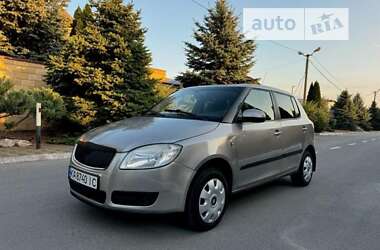 Хетчбек Skoda Fabia 2007 в Дніпрі