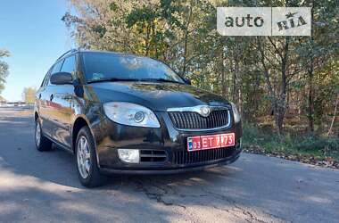 Універсал Skoda Fabia 2008 в Житомирі