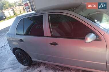 Хэтчбек Skoda Fabia 2004 в Львове