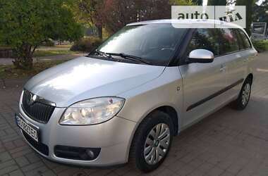 Універсал Skoda Fabia 2008 в Тернополі