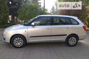 Універсал Skoda Fabia 2008 в Тернополі