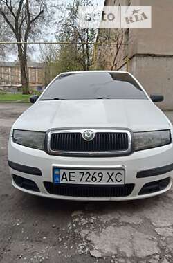 Седан Skoda Fabia 2006 в Дніпрі