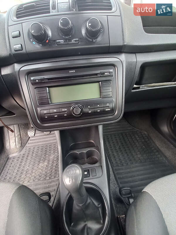 Хэтчбек Skoda Fabia 2009 в Ивано-Франковске