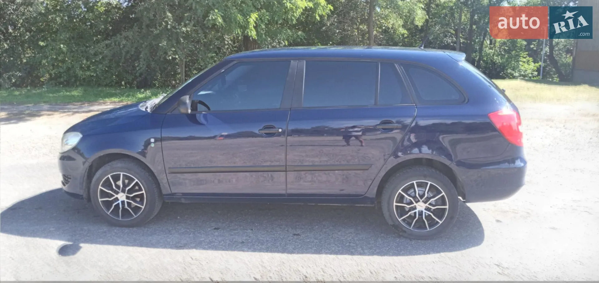 2010 Skoda Fabia - мініатюра 7