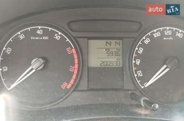 Хэтчбек Skoda Fabia 2009 в 