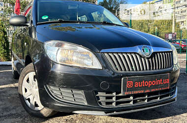 Хетчбек Skoda Fabia 2010 в Сумах