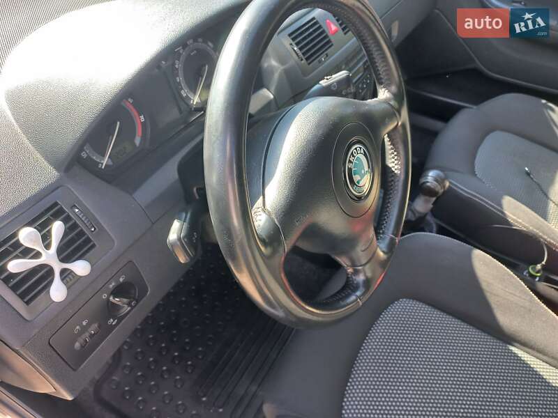 Универсал Skoda Fabia 2006 в Киеве